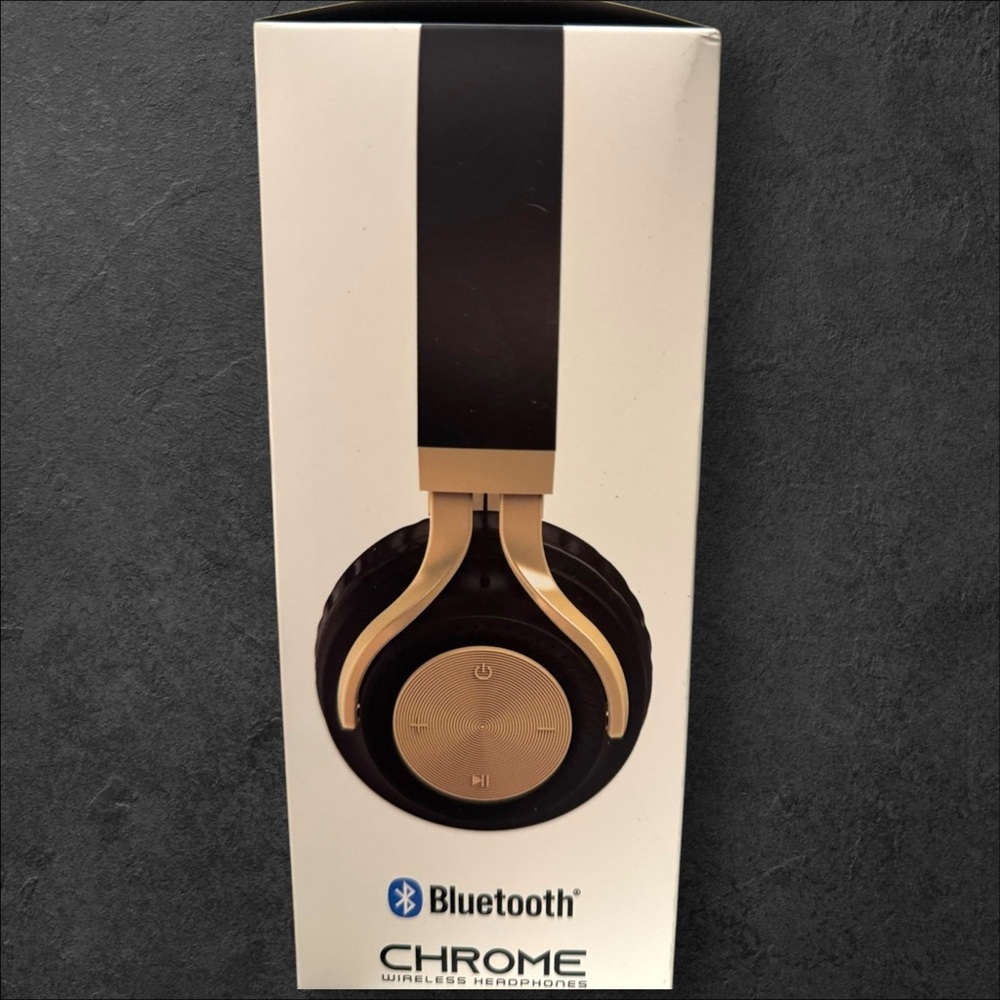 Bass Jaxx Black Wireless Bluetooth Headphones - Picture 4 of 5